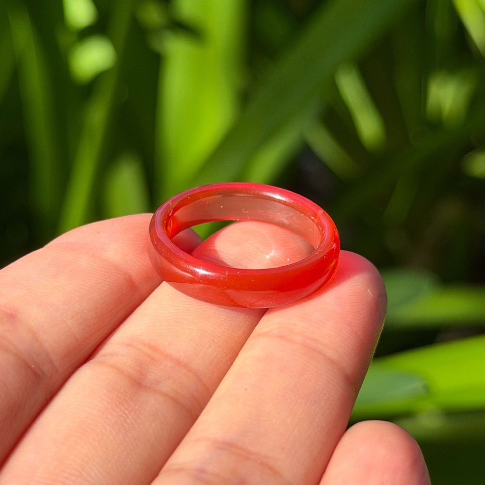 Size 8.75 red carnlian‎ band ring 0479